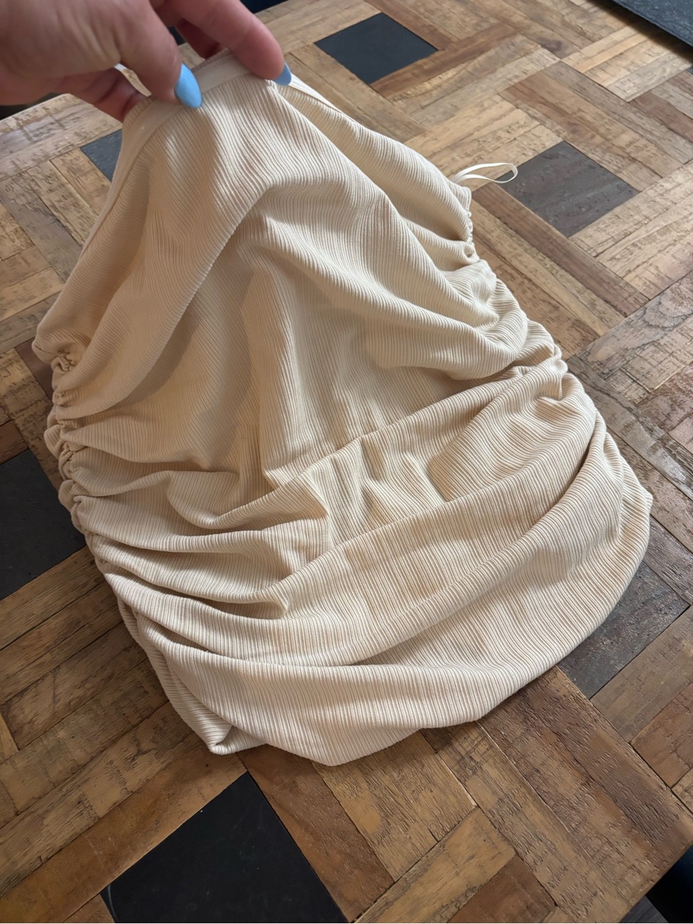 RW&CO Ribbed Ruched Tube Top - Picture 3 of 3